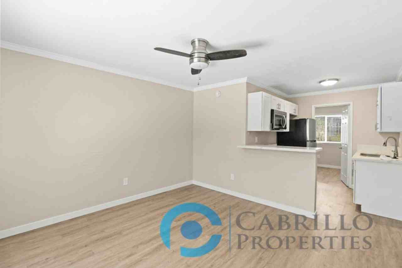 5048 Wightman St #1 - Photo 5 of 14