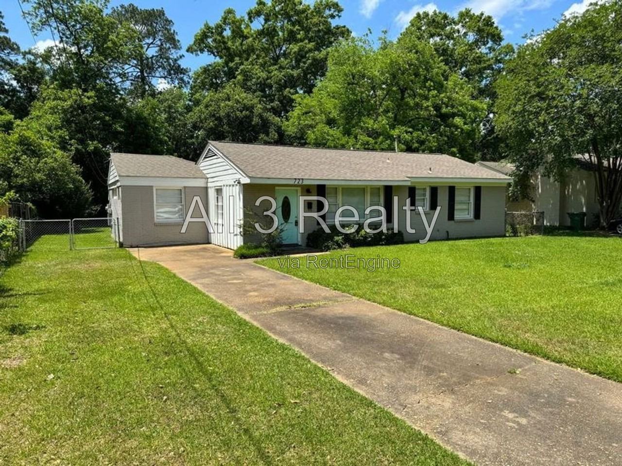 723 Hillman St - Photo 4 of 28