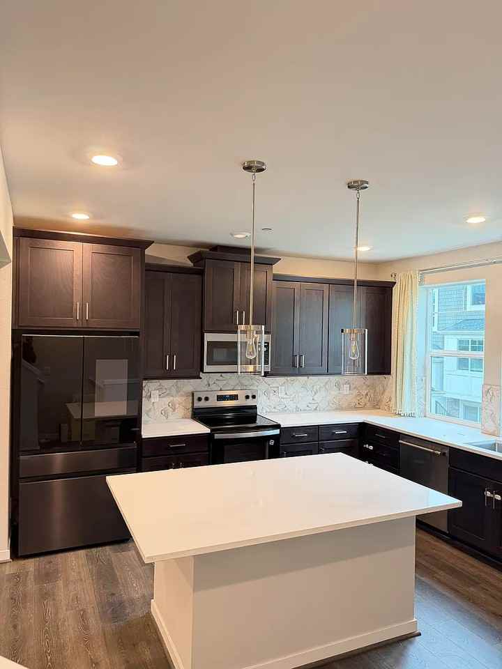 12012 Ne 193rd Ln #B - Photo 6 of 36