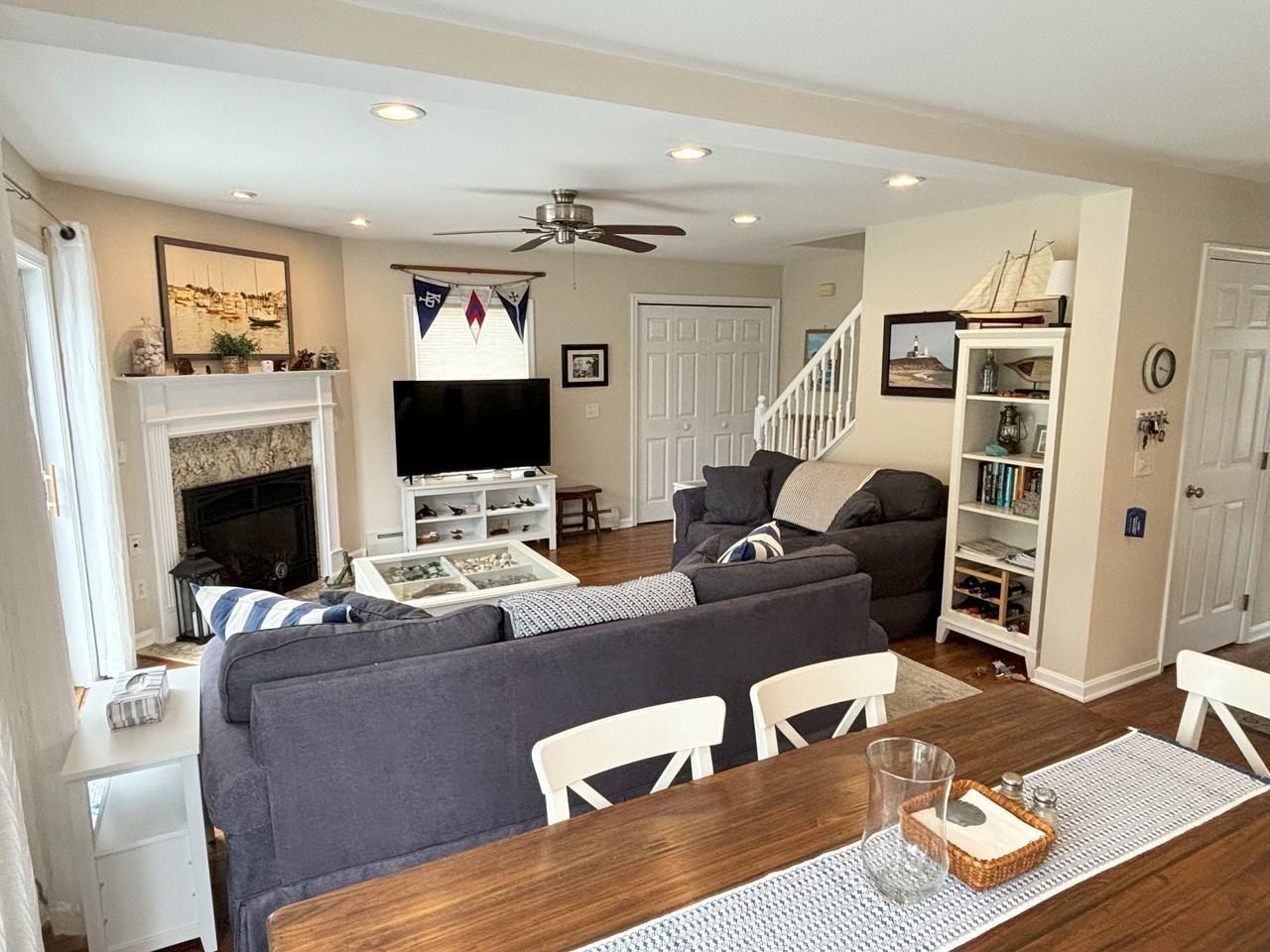 16 Middlefield St #NA - Photo 7 of 41