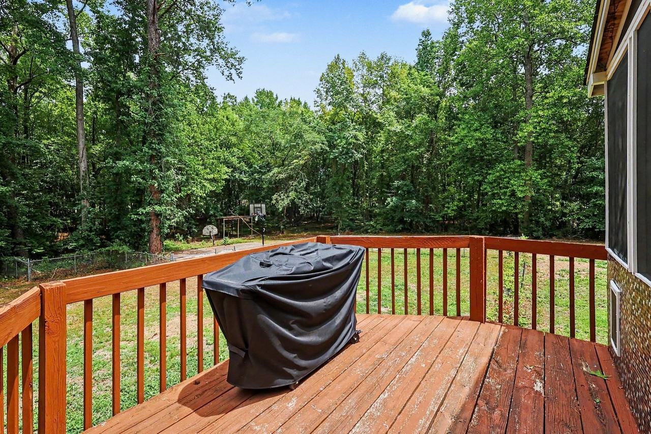 121 Winchester Dr #NA - Photo 6 of 50