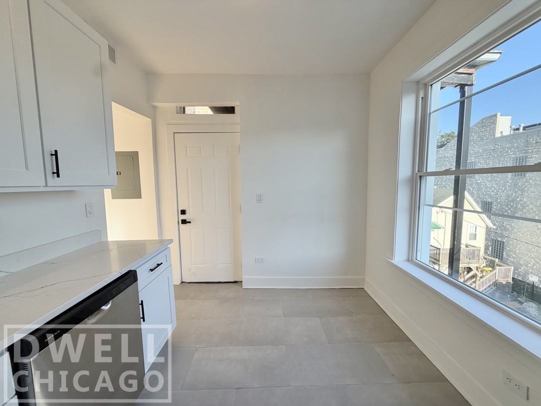 1945 W Augusta Blvd #3W - Photo 4 of 14