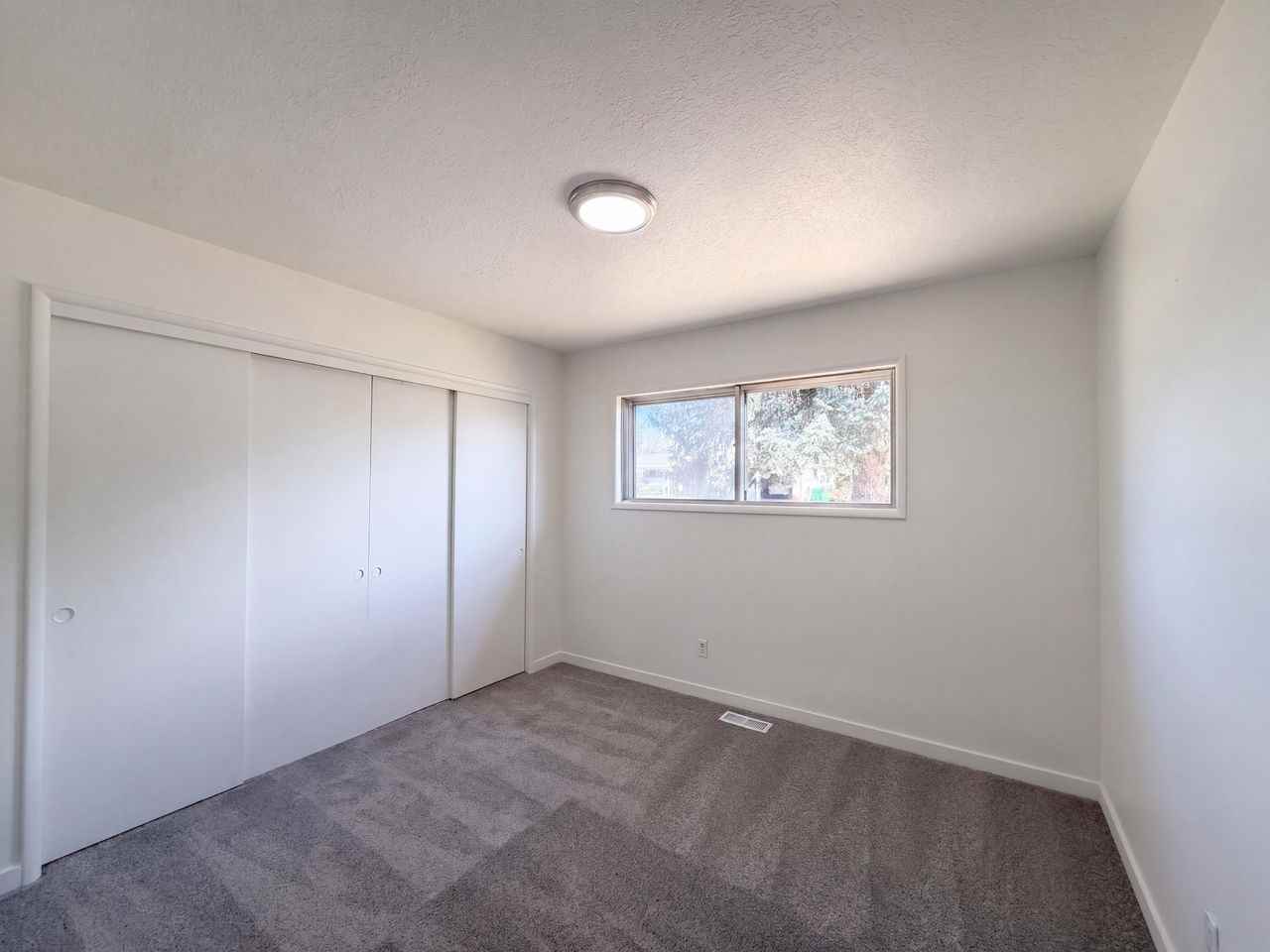 466 Sw 139th Ave #NA - Photo 7 of 12