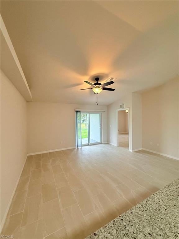 620 Se 7th St #NA - Photo 7 of 18