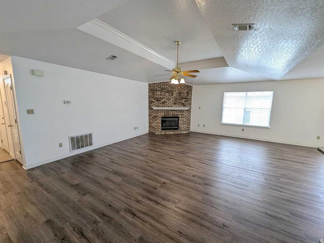 509 Rush Park Cir #NA - Photo 4 of 31