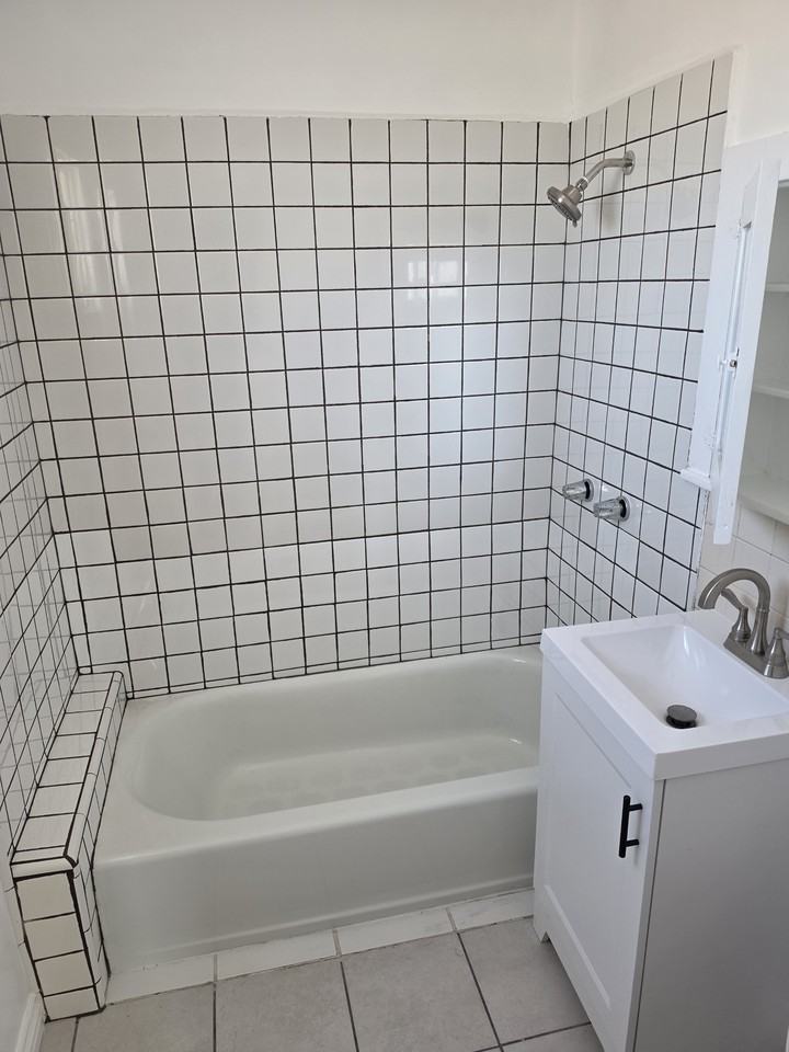 1105 Nolden St - Photo 5 of 5