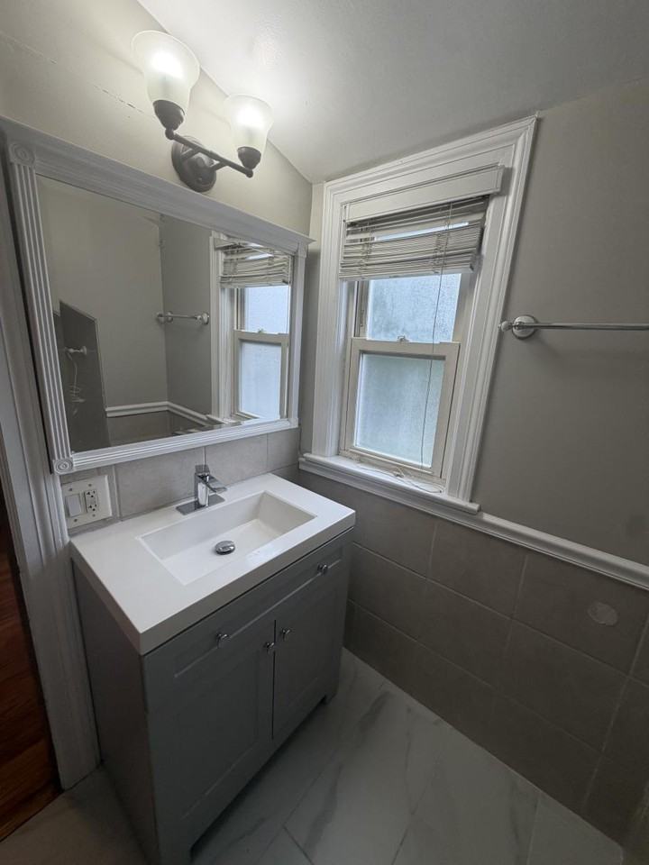 9510 Campbell Ave #SFH - Photo 6 of 10