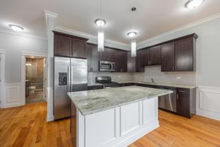 520 N Western Ave #2D - Photo 1 of 1