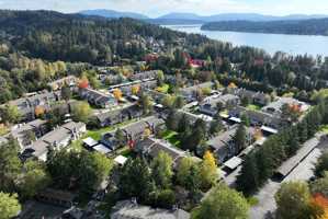 featured image of 18666 Redmond Way