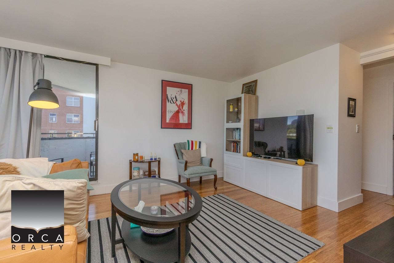 1616 West 13th Avenue 902 - Photo 3 of 21