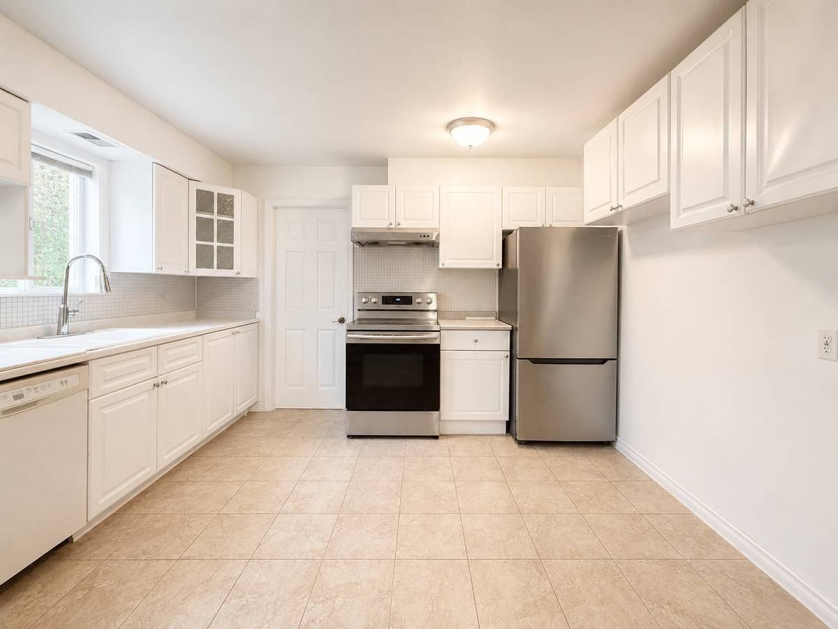 13475 Hilton Road - Photo 3 of 12