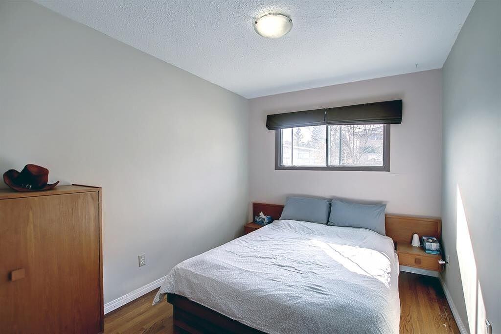 513 34 Ave Ne - Photo 5 of 8