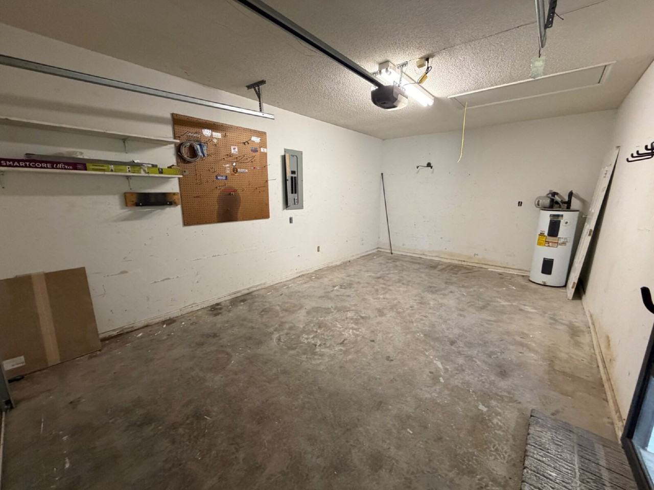920 Malibu Dr - Photo 6 of 15