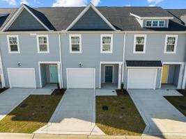 featured image of 2647 Virginia Mae Ln Apt B #Apt B