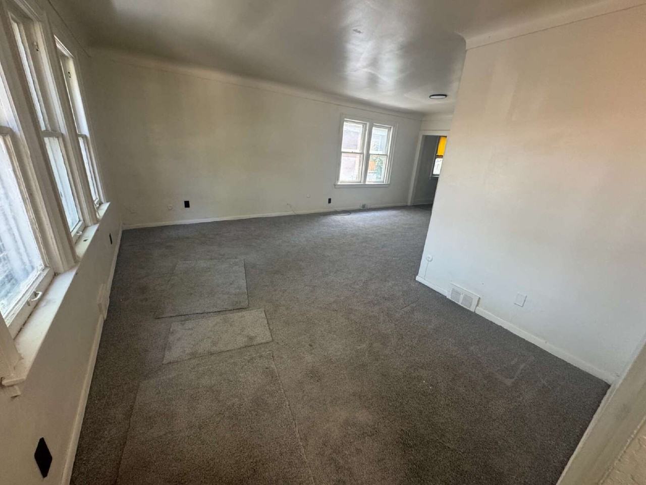 5517 Drexel St - Photo 2 of 16