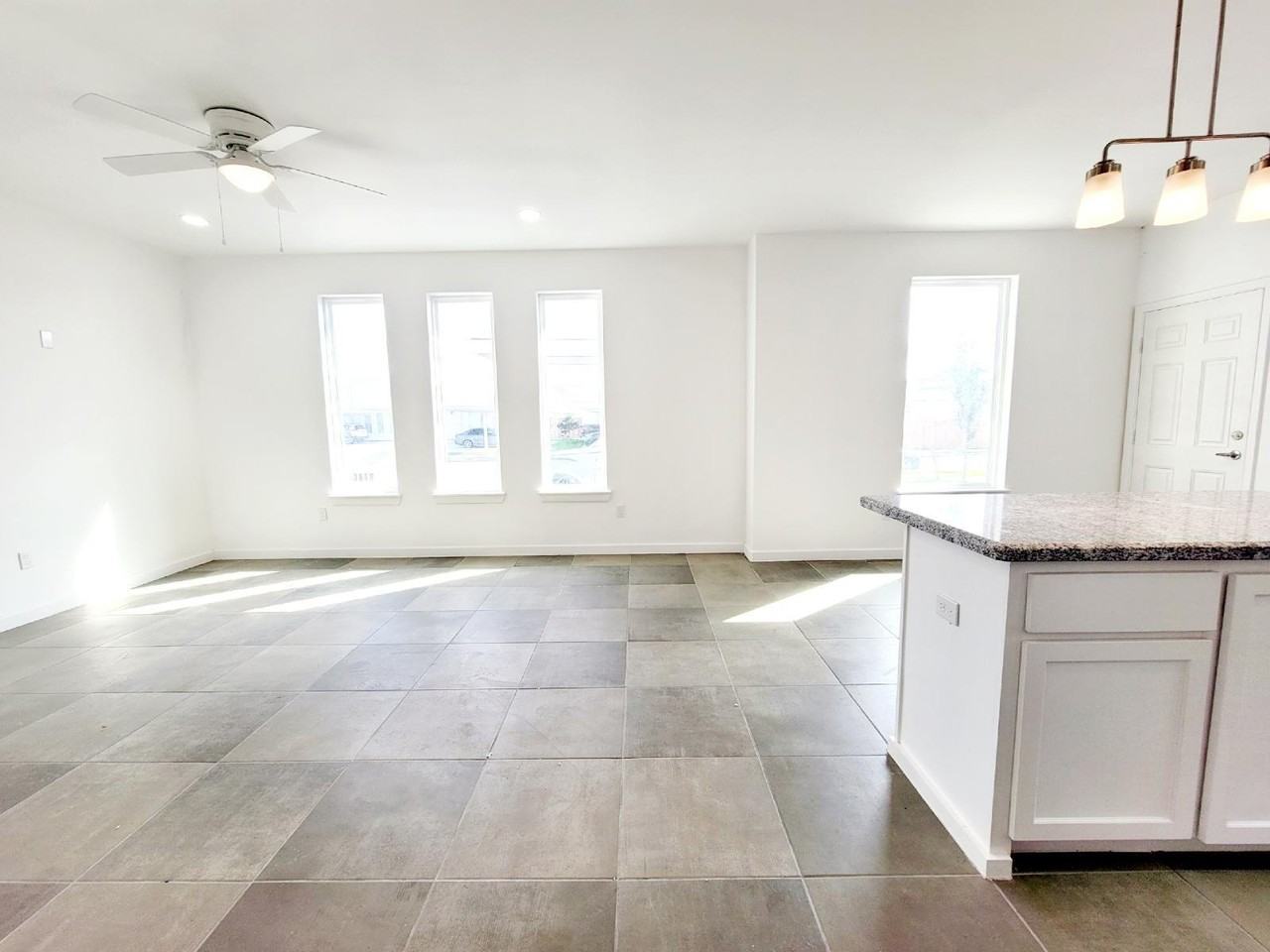3820 Bella Costa, Apt. 3, 3820-3 Bella Costa - Photo 6 of 16
