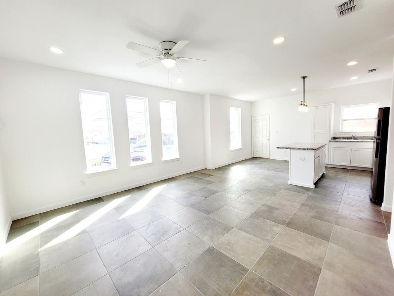 3820 Bella Costa, Apt. 3, 3820-3 Bella Costa - Photo 7 of 16
