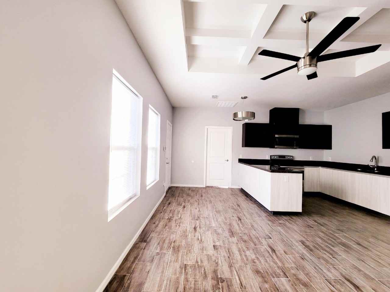 3911 Valeria St #1 - Photo 6 of 17