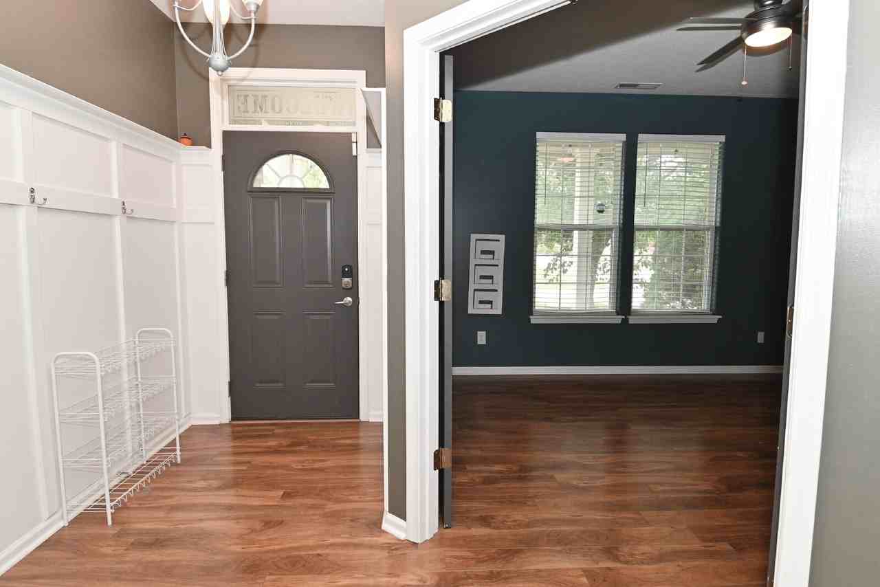 8405 Swift Ct - Photo 5 of 50
