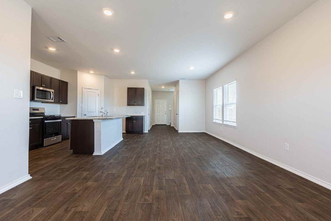 13804 Siltstone Loop - Photo 7 of 40