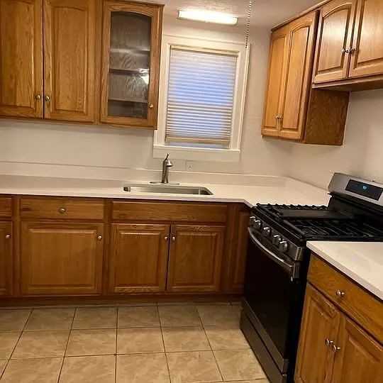 1736 Hanover St - Photo 3 of 9