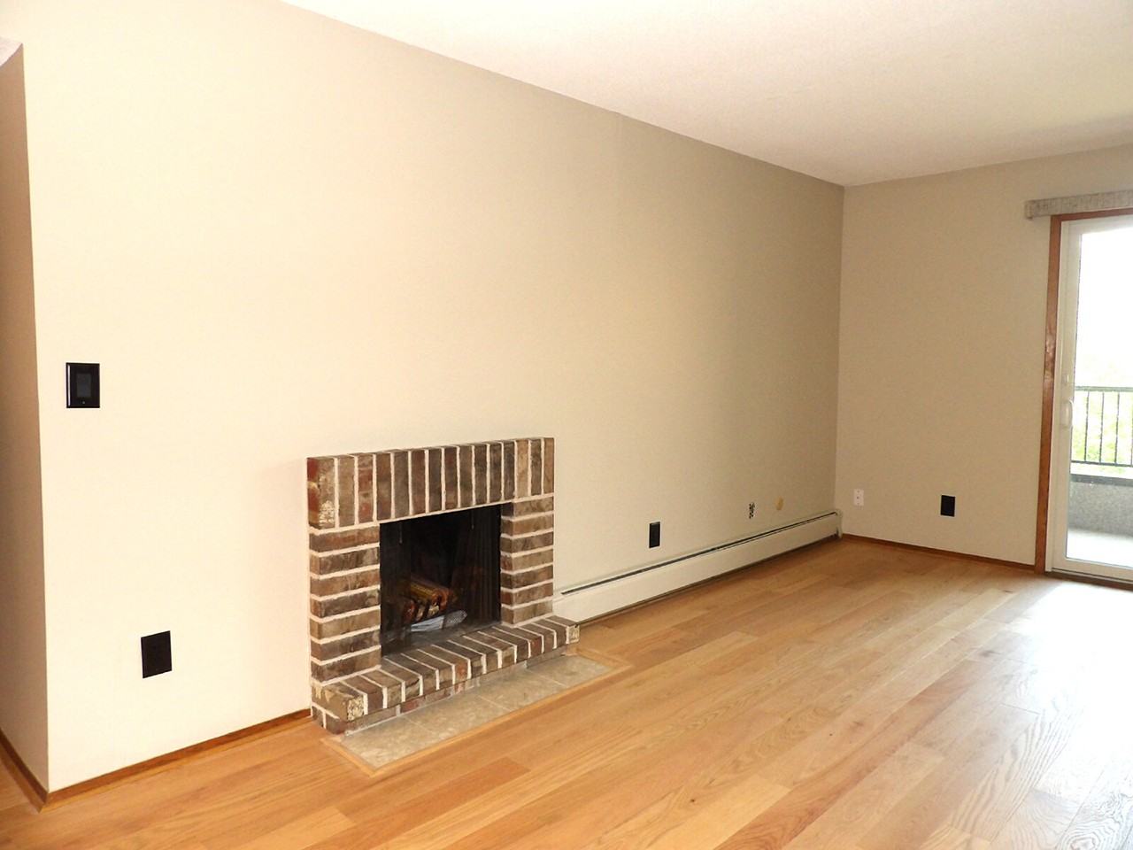2210 Midland Grove Rd - Photo 7 of 20