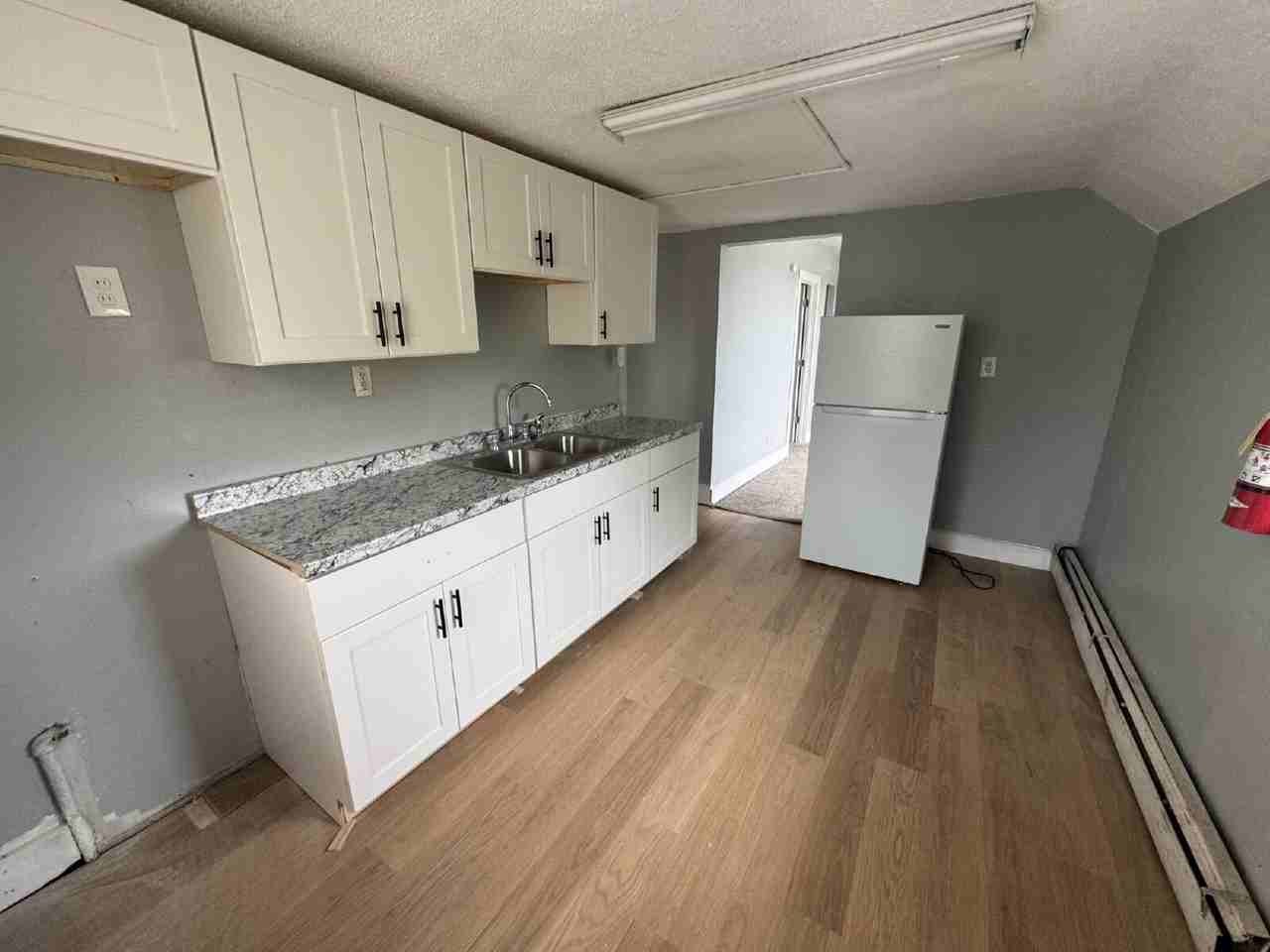 1506 Park Ave - Photo 3 of 18