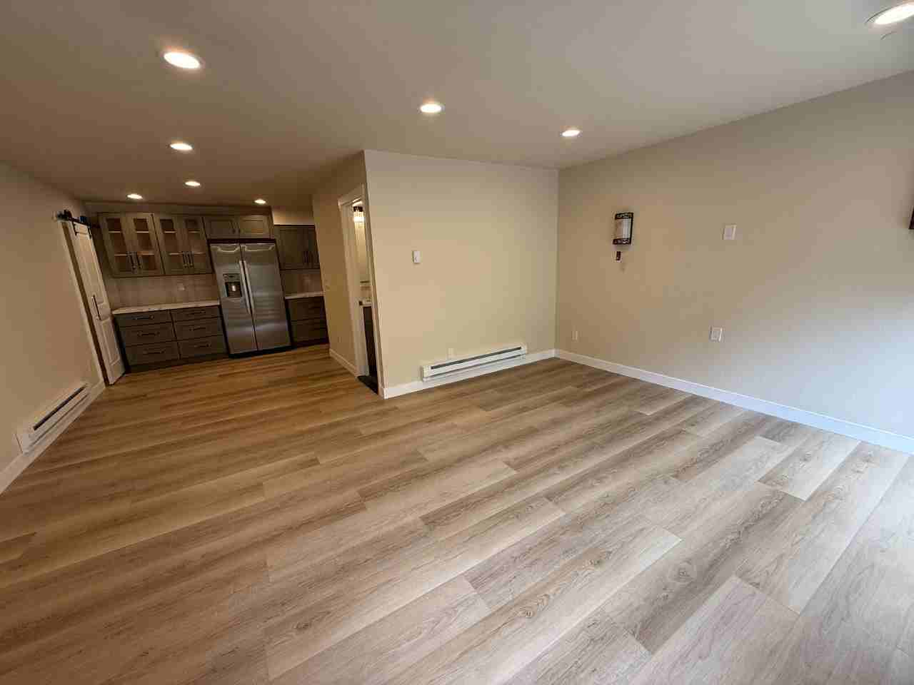 1019 156th Ave Ne #B8 - Photo 4 of 21