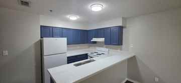 featured image of 800 N 27th St