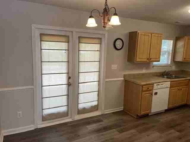 15 Singleton Ln - Photo 5 of 17