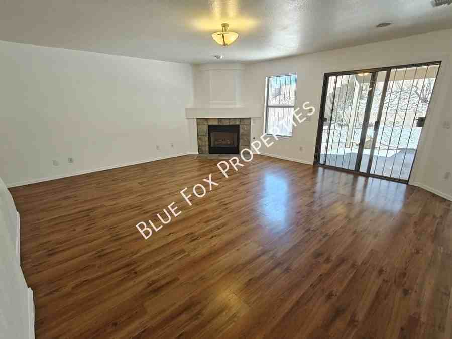 3421 N Green Gulch Ct - Photo 4 of 42