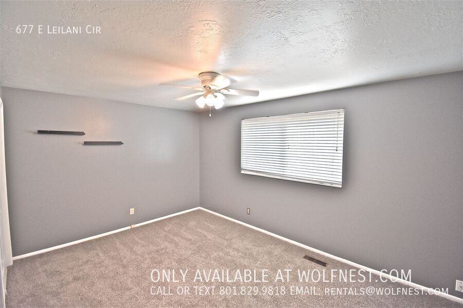 677 E Leilani Cir - Photo 6 of 31