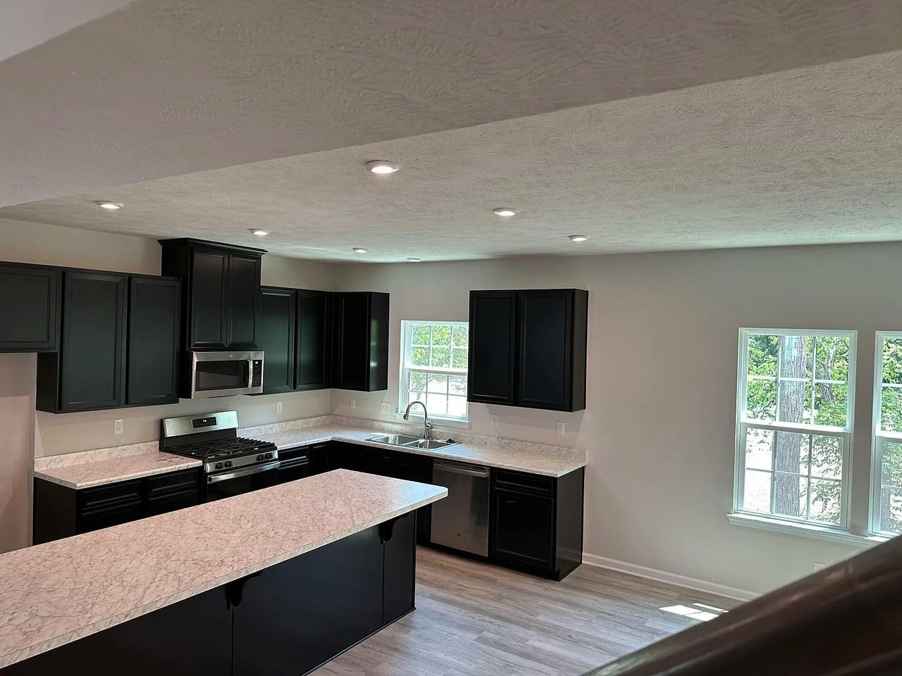 34622 Ethan Way, Unit 34622 - Photo 3 of 14