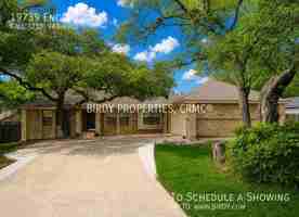 featured image of 19739 Encino Way