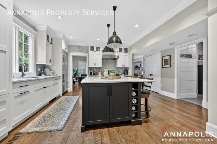 4 Chester Ave - Photo 7 of 46