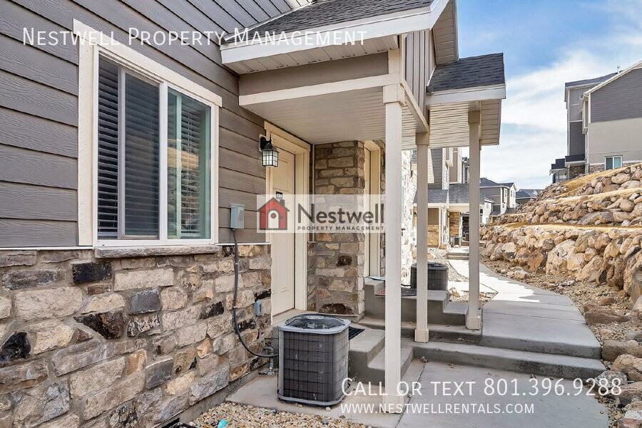 14384 S Firgrove Way - Photo 2 of 22