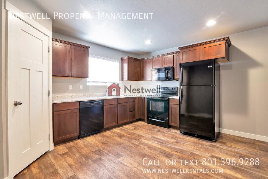 14384 S Firgrove Way - Photo 5 of 22