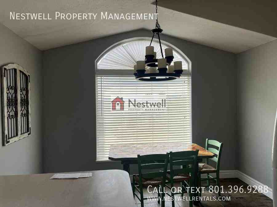 1383 S Slate Canyon Dr - Photo 4 of 22