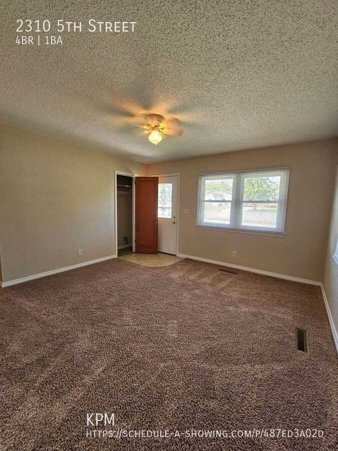 2310 5th St #5thSTREET - Photo 5 of 19