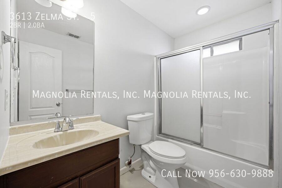 3613 W Zelma St #5 - Photo 7 of 14