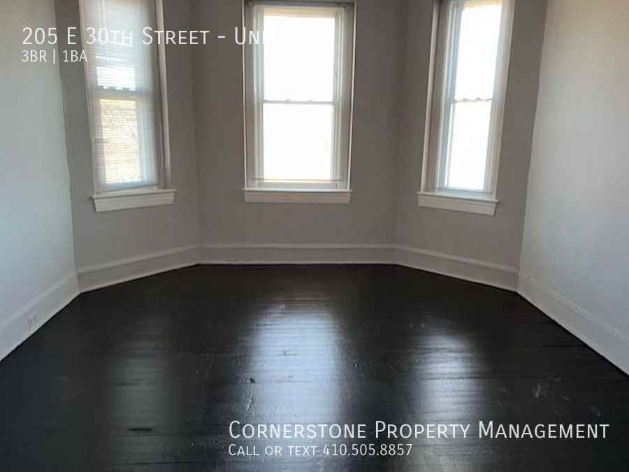205 E 30th St #301 - Photo 6 of 12