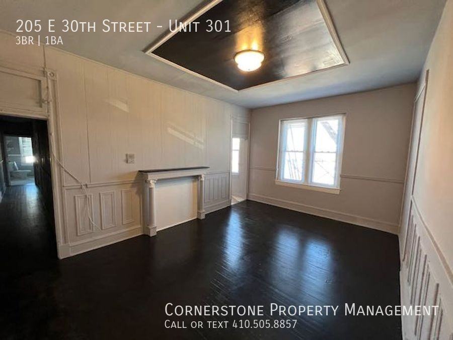 205 E 30th St #301 - Photo 7 of 12