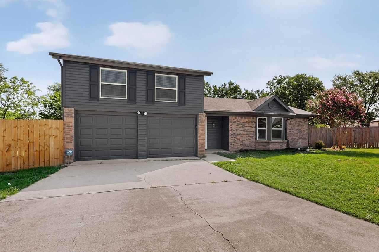 6708 Johnnie Ct - Photo 4 of 46