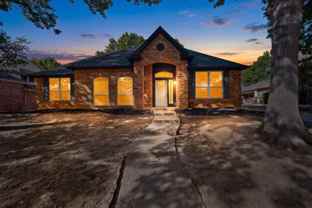 720 Cliffmoor Dr - Photo 1 of 1