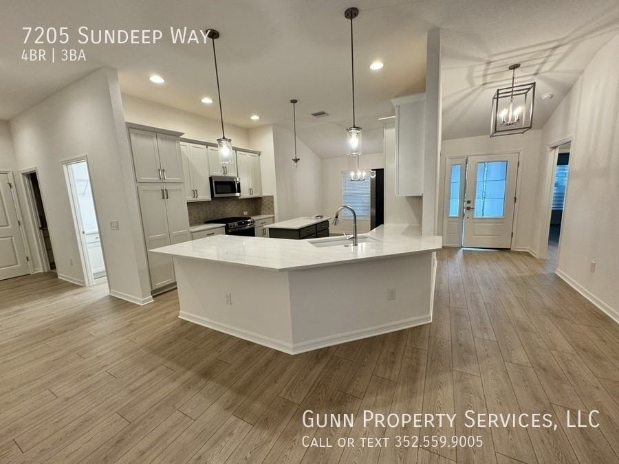 7205 Sundeep Way - Photo 4 of 21