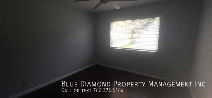 241 Delphinium St - Photo 7 of 13