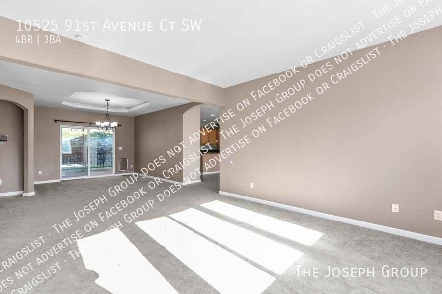 10525 91st Avenue Ct Sw - Photo 4 of 41