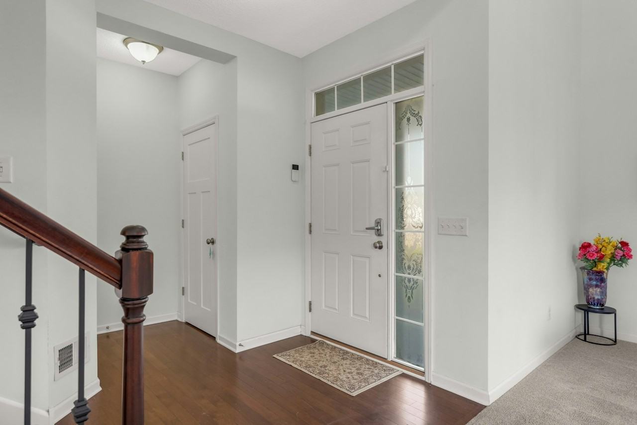 4276 Bailey Lake Drive - Photo 4 of 45