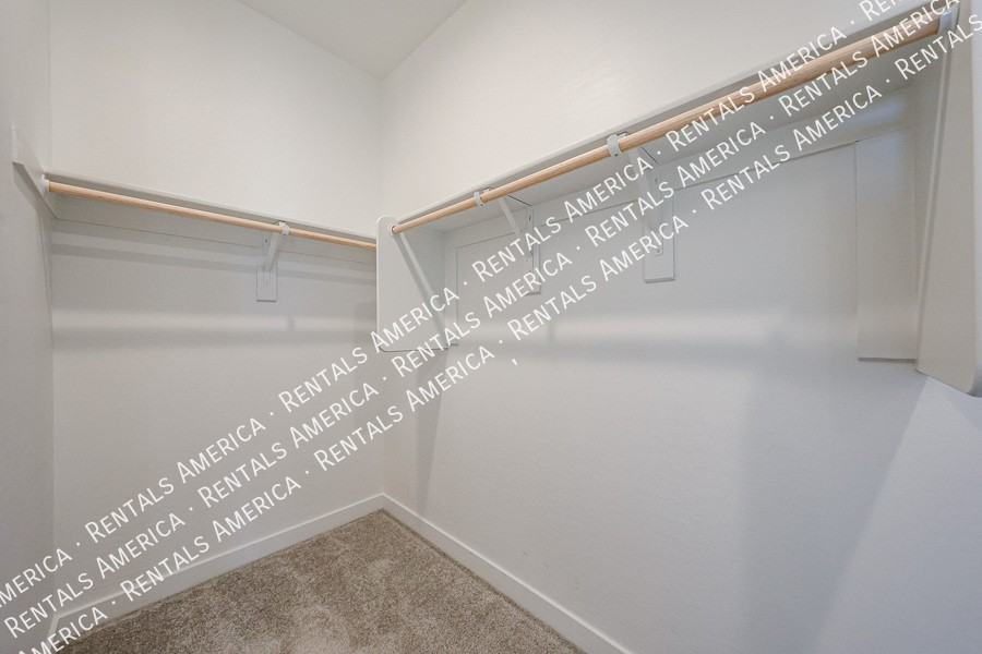 9329 E Sebring Ave - Photo 4 of 48