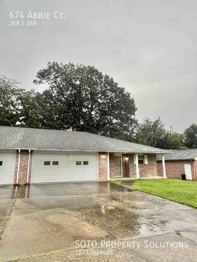 674 Abbie Ct - Photo 4 of 50